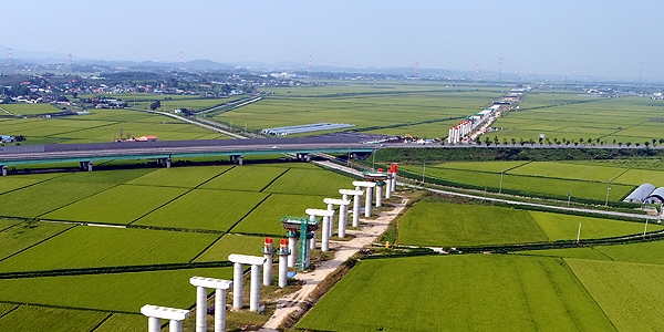예산군의 핵심 현안인 서해선 복선전철 삽교역사 신설 사업에 차질이 빚어지고 있다. (예산군 제공)