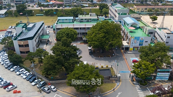 홍성군청사 항공사진. 사진 제공=홍성군/굿모닝충청=이종현 기자.