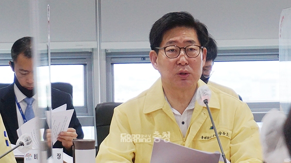 양승조 충남지사는 2일 “경영상 어려움만을 이유로 우리 도민들이 미디어와 방송서비스에 소외돼 알권리 등 기본권이 침해된 채 손해를 입고 있다”며 “이는 국민의 방송이라는 KBS의 가치에도 맞지 않고 공정과 정의의 원칙에도 부합하지 않는다”고 말했다. (자료사진/ 굿모닝충청=김갑수 기자)