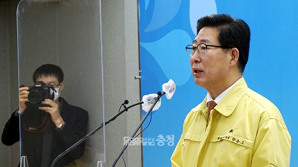 양승조 충남지사는 서산 공군비행장 민항 유치와 관련 “충남에 반드시 하늘 길이 열려야 한다”며 “확실한 의지를 가지고 추진해 나가겠다”고 밝혔다. (굿모닝충청=김갑수 기자)