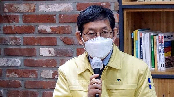 김용찬 충남도 행정부지사가 본인의 논산시장 선거 출마설에 대해 손사래를 쳤다. (굿모닝충청=김갑수 기자)