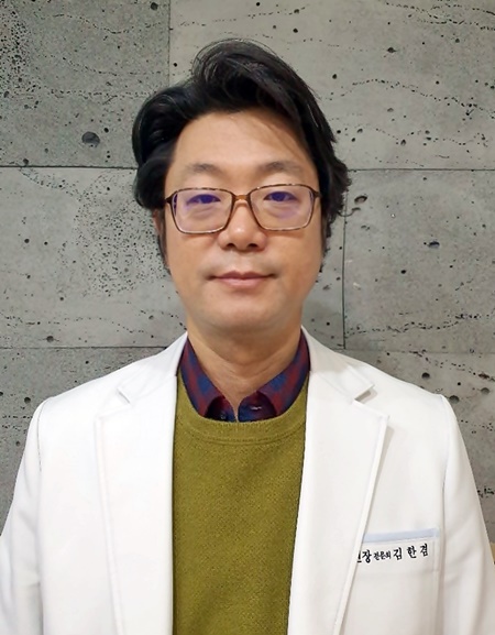 김한겸 청주 지웰신경외과 원장.