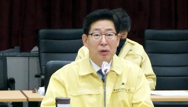 양승조 충남지사가 2022년도 정부예산 확보를 위한 ‘극악스러운 대응’을 공직사회에 촉구했다. (굿모닝충청=김갑수 기자)