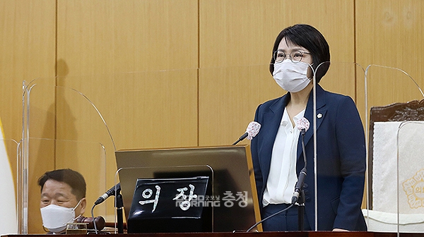이연희 서산시의회 의장은 15일 “서산민항 건설이 충남도민 모두의 문제라는 점을 알리고, 당을 초월해 한 목소리를 낼 수 있도록 연대하고 노력하겠다”고 말했다. (서산시의회 제공/ 굿모닝충청=김갑수 기자)