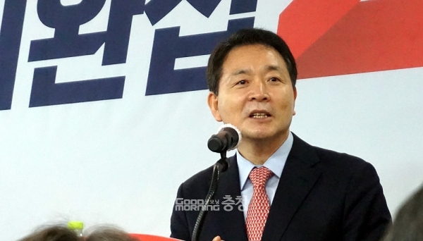 국민의힘 성일종 국회의원(서산·태안)이 더불어민주당 소속 양승조 충남지사를 정면 비판하고 나섰다. (굿모닝충청=김갑수 기자)