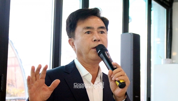 김태흠 충남지사는 16일 “서해안 천혜의 자원을 활용해 국제휴양관광벨트를 조성하겠다”며 “이번 2022보령해양머드박람회(박람회)는 제가 가지고 있는 꿈, 도민과 함께 해야 할 우리 미래의 첫 시작이라 생각한다”고 말했다. (굿모닝충청=김갑수 기자)