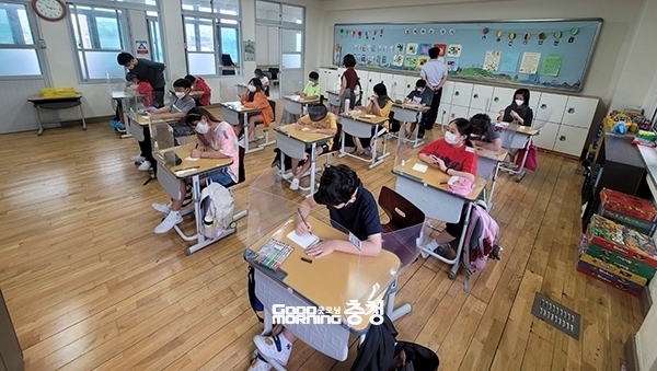 교육 정책은 '백년대계'라고 할 만큼 미래를 내다보고 신중하게 결정해야 한다. (자료사진=본사DB/굿모닝충청 이종현 기자)