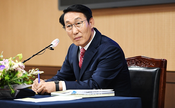 이용록 홍성군수는 6일 “내포 뉴그린 국가산업단지 유치를 위해 더 발로 뛰고 노력하겠다”고 말했다. (사진=홍성군 제공/굿모닝충청 이종현 기자)