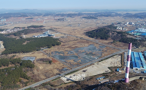 충남도와 서천군이 함박웃음을 지었다. ‘장항 국가습지복원사업(옛 장항제련소 오염 정화토지 생태복원 브라운필드)’이 예비타당성조사(이하 예타) 대상 사업에 최종 선정됐기 때문이다. (사업 대상지. 사진=충남도 제공/굿모닝충청 이종현 기자)