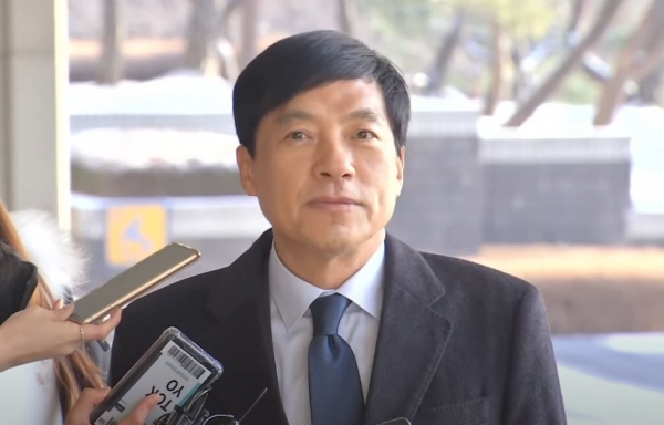 이성윤 법무연수원 연구위원이 16일 검찰에 출석하고 있다. (사진=유튜브 영상 갈무리/굿모닝충청 최고나 기자)