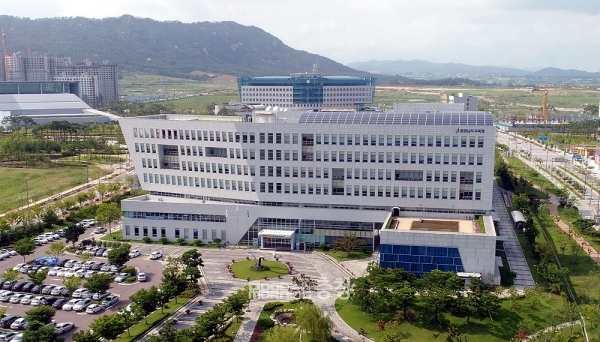 2023년은 지난해 6.1 지방선거를 통해 3선에 성공한 김지철 교육감의 ‘충남 혁신교육 3기’가 본격적으로 시작되는 해다. (자료사진: 충남교육청 제공/ 굿모닝충청=이종현 기자)