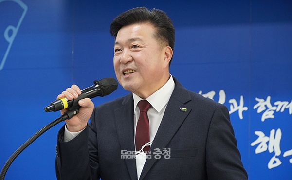 최재구 예산군수가 민선8기 첫 대형 사업 중 하나인 옛 충남방적 부지 문제와 관련 자신감을 드러냈다. (사진=굿모닝충청 이종현 기자)