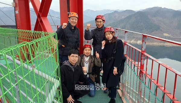 이완섭 서산시장이 주말인 12일 자원순환과 직원들과 경북 김천시를 다녀온 것으로 알려져 그 배경에 관심이 쏠리고 있다. (이완섭 시장 페이스북/ 굿모닝충청=김갑수 기자)