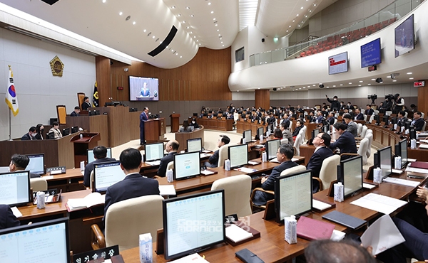 충남도 산하 공공기관 통·폐합과 도지사-공공기관장 임기 통일이 본격 추진될 전망이다. (사진=충남도의회 제공/굿모닝충청 이종현 기자)