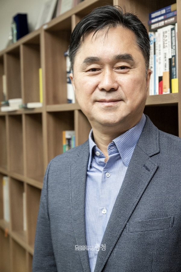 김종민 의원은 “논산은 국방 관련 인프라가 확충된 도시다. 육사이 이전되면 논산은 육군 정예장교와 정예강병을 육성하는 국방중심도시이자 국방수도로 거듭날 것”이라고 기대감을 나타냈다. (의원실 제공)