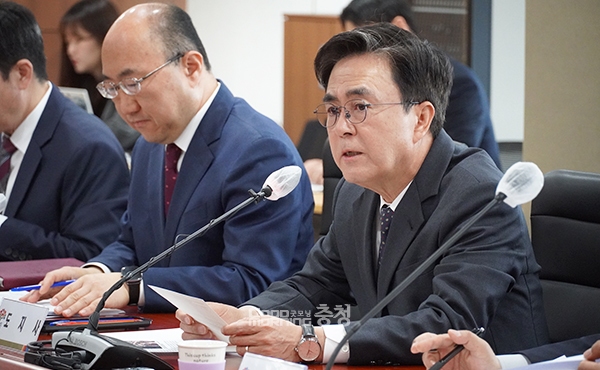 김태흠 충남지사가 도정 핵심 현안 해결과 윤석열 대통령의 지역 공약 이행 촉구를 위해 국무총리와 부처 장관들을 연이어 만난다. (사진=굿모닝충청 이종현 기자)