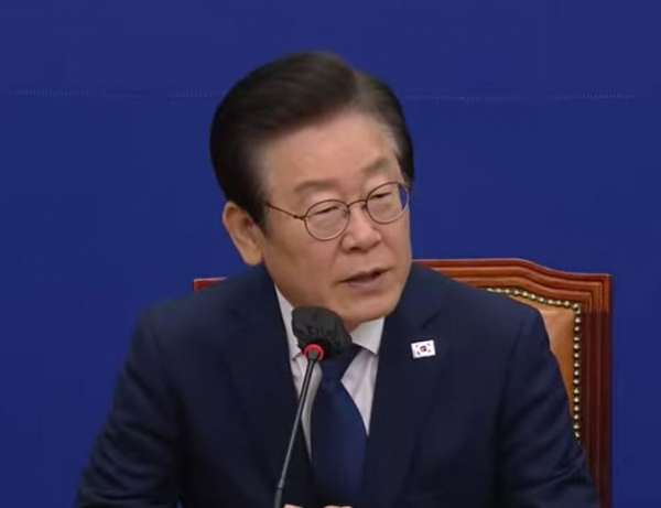 더불어민주당 이재명 대표가 7일 기시다 후미오 일본 총리 방한과 관련 “분명한 책임 인정과 진정성 있는 사죄”를 요구했다.