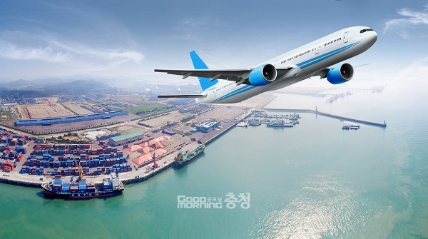  ‘충남의 하늘길 ’서산공항에 대한 예비타당성 조사 통과가 불발되면서 정치권을 중심으로 반발이 커지고 있다. (자료사진: 서산시 제공/ 굿모닝충청=김갑수 기자)