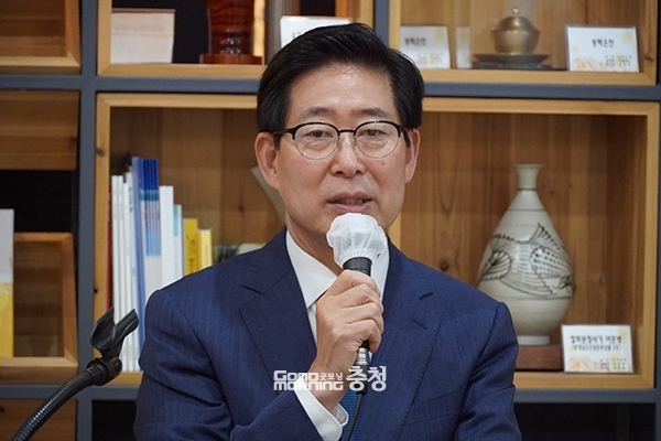 양승조 전 충남지사는 7일, 서울~양평고속도로 건설사업 백지화와 관련 “정권은 유한한데, 이 정권은 대한민국을 어디로 끌고 가는 걸까?”라고 반문했다. (자료사진/ 굿모닝충청=김갑수 기자)