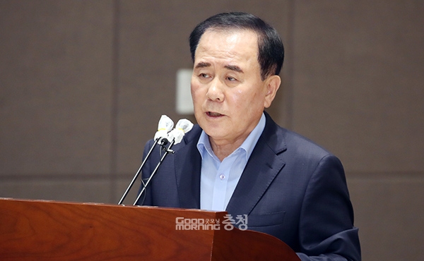 김지철 충남교육감이 주민 발의로 청구된 학생인권조례 폐지안이 충남도의회 운영위원회(위원장 방한일)에서 수리된 것에 대해 처음으로 입장을 밝혔다. (자료사진=충남도의회 제공/굿모닝충청=이종현 기자)