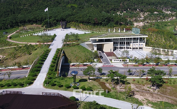 김태흠 충남지사의 민선8기 공약 중 하나인 ‘충남의병기념관’을 내포신도시 홍예공원 일원에 건립하는 방안이 제시됐다. (충남보훈관 전경. 사진=충남도 제공/굿모닝충청=이종현 기자)