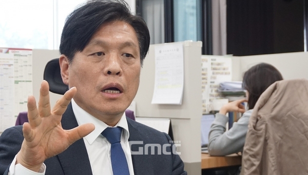 더불어민주당 조승래 국회의원(대전유성구갑)은 5일 “국회 초청 인사에 대해 대통령실에서 상당히 큰 거부감을 가졌던 것도 (윤석열 대통령 불참 관련) 하나의 이유가 되고 있다고 들었다”고 말했다. (자료사진/ 굿모닝충청=김갑수 기자)