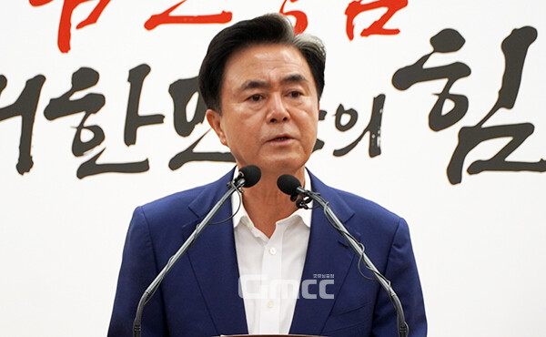 김태흠 충남지사가 최근 집중호우로 큰 피해를 입은 주민들에게 중앙정부 지원 여부와는 별개로 피해액 전액을 특별 지원하겠다고 약속했다. (사진=굿모닝충청 이종현 기자)