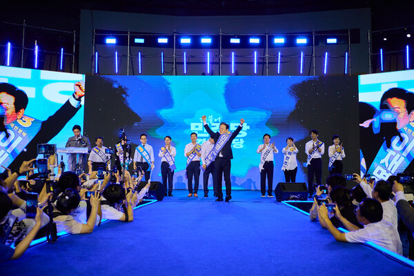 지난 10일 열린 더불어민주당 경기지역 합동연설회(사진=민주당 제공)