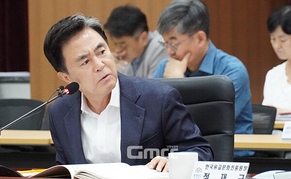 김태흠 충남지사는 12일 서흥식 충남문화관광재단 대표이사를 향해 "사고를 쳐야 한다"고 말했다. (사진=굿모닝충청 이종현 기자)