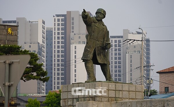 청산리 대첩을 이끌었던 백야 김좌진 장군의 고향 충남 홍성군이 부글거리고 있다. 국민의힘 유력 인사가 장군을 공산주의와 연결지으면서 격앙된 목소리가 나오고 있는 것. (자료사진=본사DB/굿모닝충청 이종현 기자)