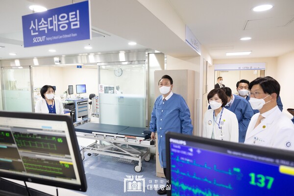 지난 4월 9일 부천세종병원을 방문한 윤석열 대통령 (사진=대통령실)