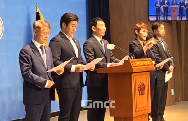 더불어민주당 처럼회(공정사회포럼)·더새로(정치개혁모임 더새로) 기자회견. 19일 국회 소통관(사진=굿모닝충청 설인호 기자)