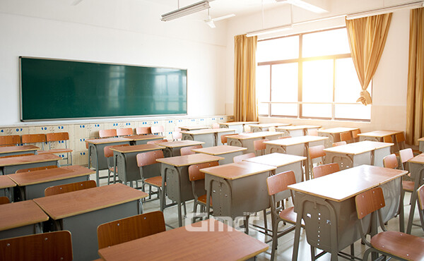 충청권 4개 시‧도(대전‧세종‧충북‧충남)에서 최근 5년간 중도퇴직한 교원이 4000여 명에 달하는 것으로 나타났다. (자료사진=게티이미지뱅크 제공/굿모닝충청=이종현 기자)