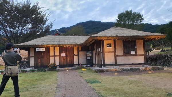 남한산성 내 위치한 만해 기념관. 겸사겸사 둘러보면 아주 좋다.(사진=굿모닝충청 조하준 기자)