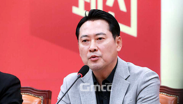 장 최고위원은 “대통령실이 할 수 있는 것, 먼저 시작하면 되는 일들을 했더라면 특별감찰관 이슈는 어쩌면 조금 더 뒤로 물러나 있을 수도 있었을 것”이라고 주장했다. (자료사진: 국민의힘 홈페이지)