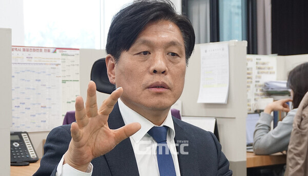 더불어민주당 조승래 국회의원(대전유성구갑)은 1일 “정진석 대통령비서실장의 모습을 보면서 과거 (박근혜 정부 당시) 김기춘 실장이 연상되더라”고 말했다. (자료사진/ 굿모닝충청=김갑수 기자)