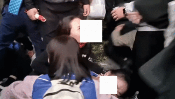 9일 오후 서울 숭례문 앞에서 열린 민주노총 장외집회 인근에서 다수의 참가자와 시민이 부상을 당했다. (사진=굿모닝충청 설인호 기자)