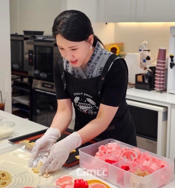 제방 수업을 하고 있는 김태연 대표. 사진=김태연/굿모닝충청 김종혁 기자