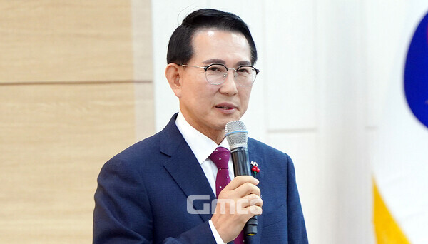 이완섭 서산시장은 6일, 오는 2028년 개항 예정인 서산공항과 관련 “이미 안전성은 충분히 확보돼 있다”며 “보다 강화할 수 있는 방안이 있는지 살펴보겠다”고 말했다. (서산시 제공/ 굿모닝충청=김갑수 기자)