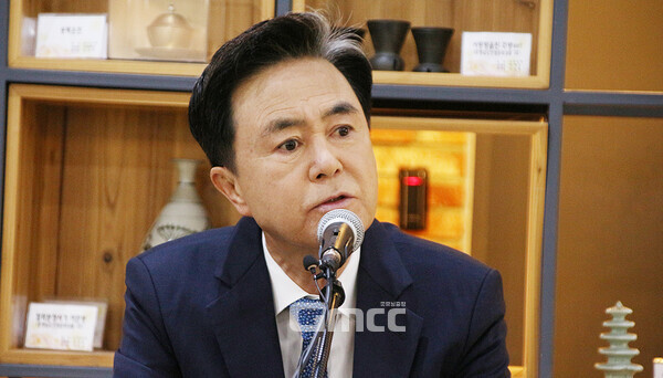 김태흠 충남지사는 6일 오전 “충남연구원장 임명은 현재 인사 추진 중”이라며 “서로 갈등하고 싸우기 싫어서 그런 부분이 발생한 것 같다”고 말했다. (굿모닝충청=노준희 기자)