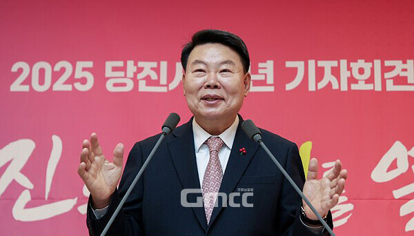 오성환 당진시장은 7일 “(경기도 평택시와의) 도계분쟁에서 졌는데 흙까지 줄 순 없다”고 말했다. (당진시 제공/ 굿모닝충청=김갑수 기자)