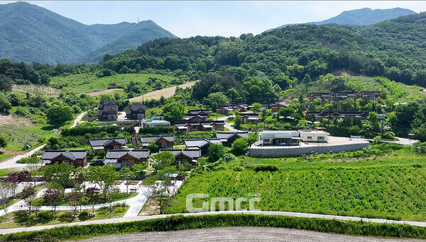 충남 금산군은 군북면 상곡리 소재 아토피자연치유마을 17평 주택 6세대에 대한 친환경 리모델링 공사를 마치고 새로운 입주자를 모집한다고 20일 밝혔다. (금산군 제공/ 굿모닝충청=김갑수 기자)
