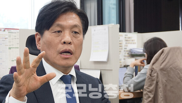 더불어민주당 조승래 국회의원(대전유성구갑)은 30일 "윤석열 대통령의 내란 행위나 이를 비호하는 국민의힘 행태에 대해 국민이 인정하고 용인하느냐, 물론 당연히 그건 아니다"라고 말했다. (자료사진/ 굿모닝충청=김갑수 기자)