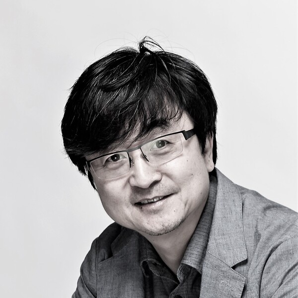 비명계들을 꾸짖는 시를 쓴 김주대 시인.(사진=페이스북)