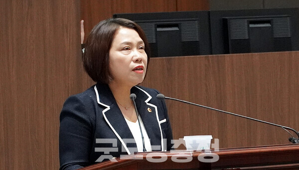 서산시 대산읍을 중심으로 한 석유화학산업의 위기 극복을 위해 전담기구 구성과 협의체 설립 등 충남도가 적극 나서야 한다는 주장이 제기됐다. (굿모닝충청=이종현 기자)