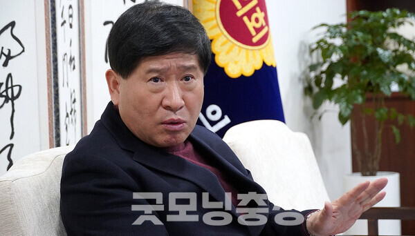 충남도의회 홍성현 의장(국민·천안1)이 도 집행부에 강력한 유감을 표명한 것으로 12일 확인됐다. (자료사진: 굿모닝충청=김갑수 기자)