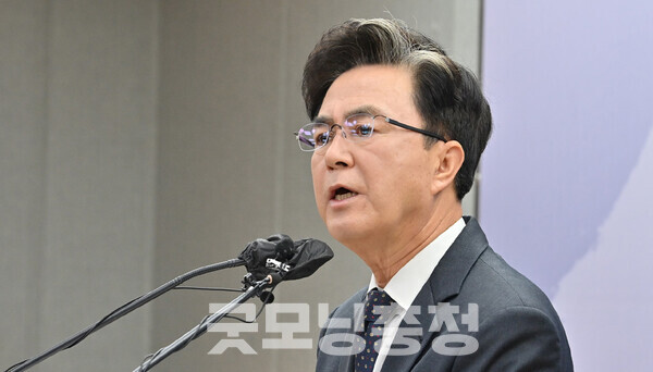 그동안 자신의 향후 정치 행보에 대해 말을 아껴왔던 김태흠 충남지사가 재선 도전 쪽으로 사실상 마음을 굳혔다는 분석이 나오고 있다. (자료사진: 충남도 제공/ 굿모닝충청=김갑수 기자)