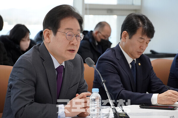 더불어민주당 이재명 대표는 20일 “기업이 성장해야 나라가 성장한다”며 “국내 생산 소비 확충을 위한 세제 도입이 필요하다”고 말했다. (사진=굿모닝충청 이종현 기자)