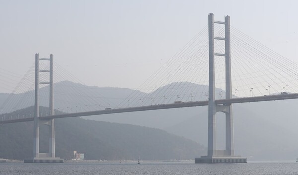 마창대교 전경. 2016.12.9. 연합뉴스 자료사진