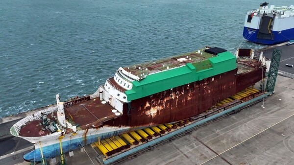 전남 목포시 고하도 신항만에 거치된 세월호 선체(사진=연합뉴스)